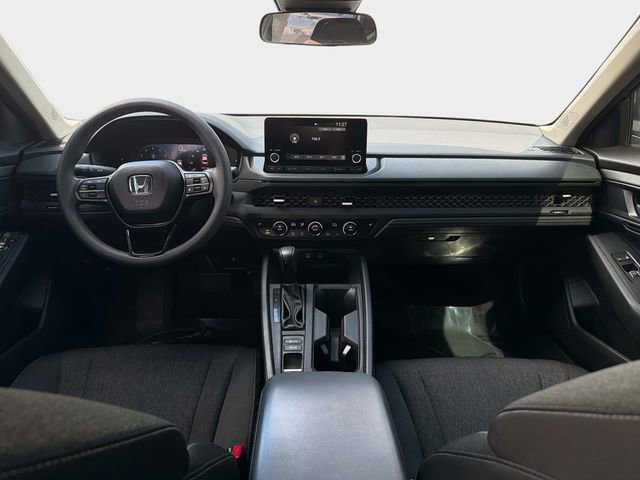 Used 2025 Honda Accord SE image 15