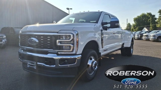 New 2025 Ford F350 XL image 1