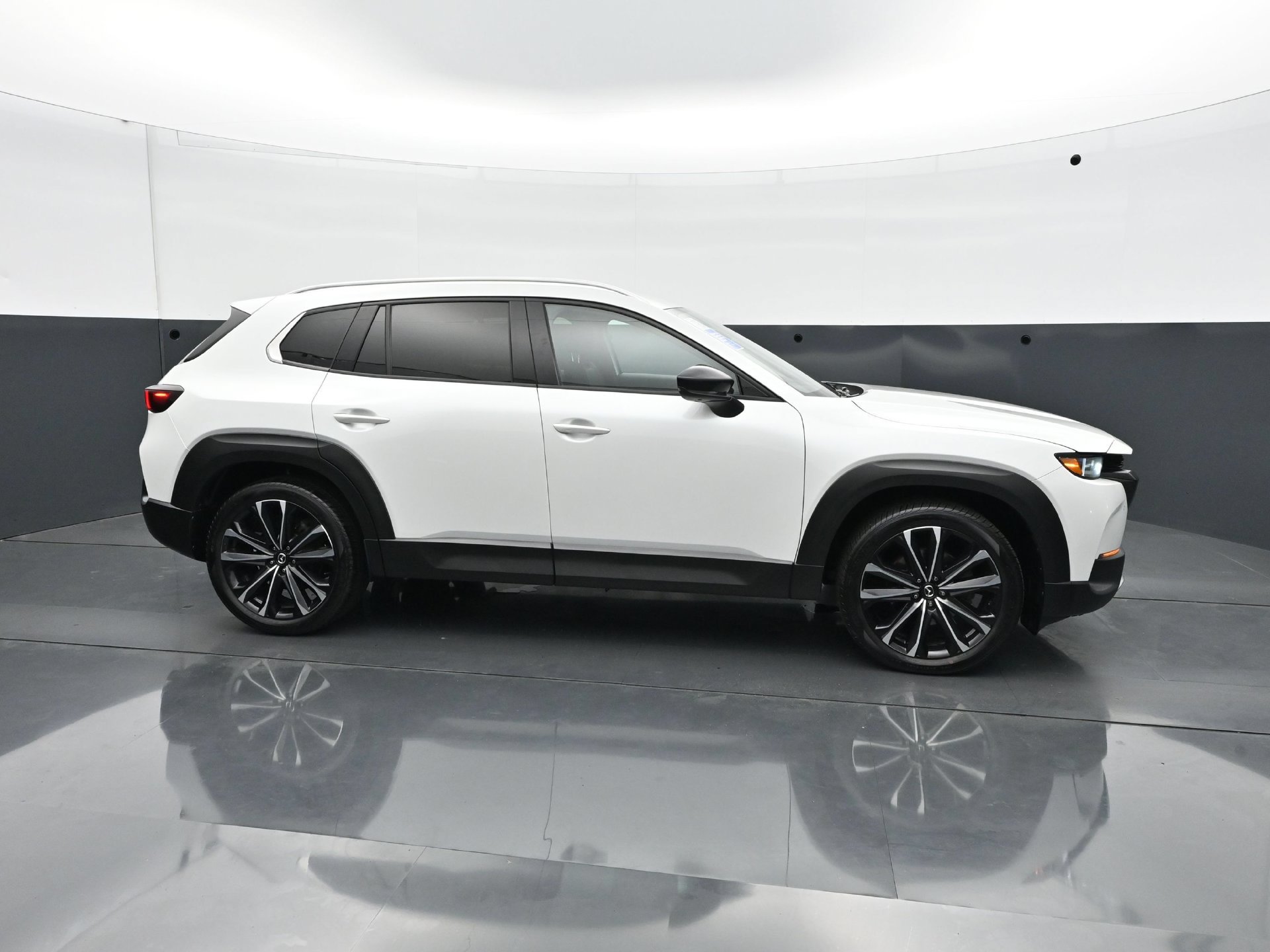 Used 2023 MAZDA CX-50 AWD 2.5 Turbo w/ Premium Pkg image 8