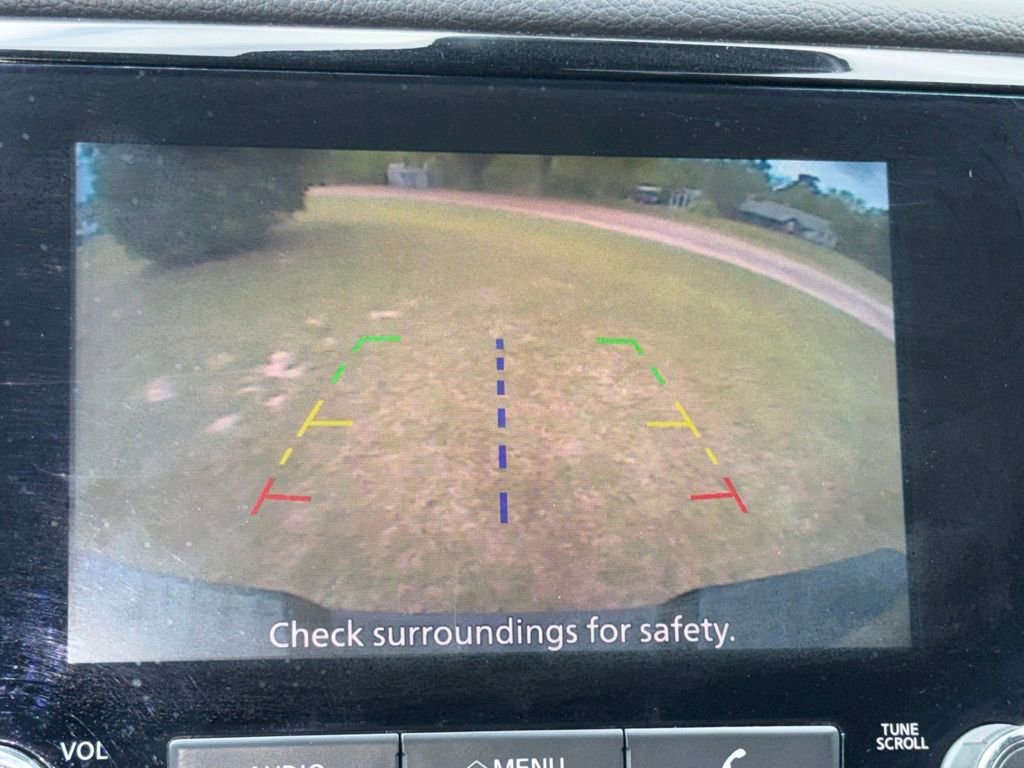 Used 2023 Nissan Titan SV w/ SV Convenience Package image 31