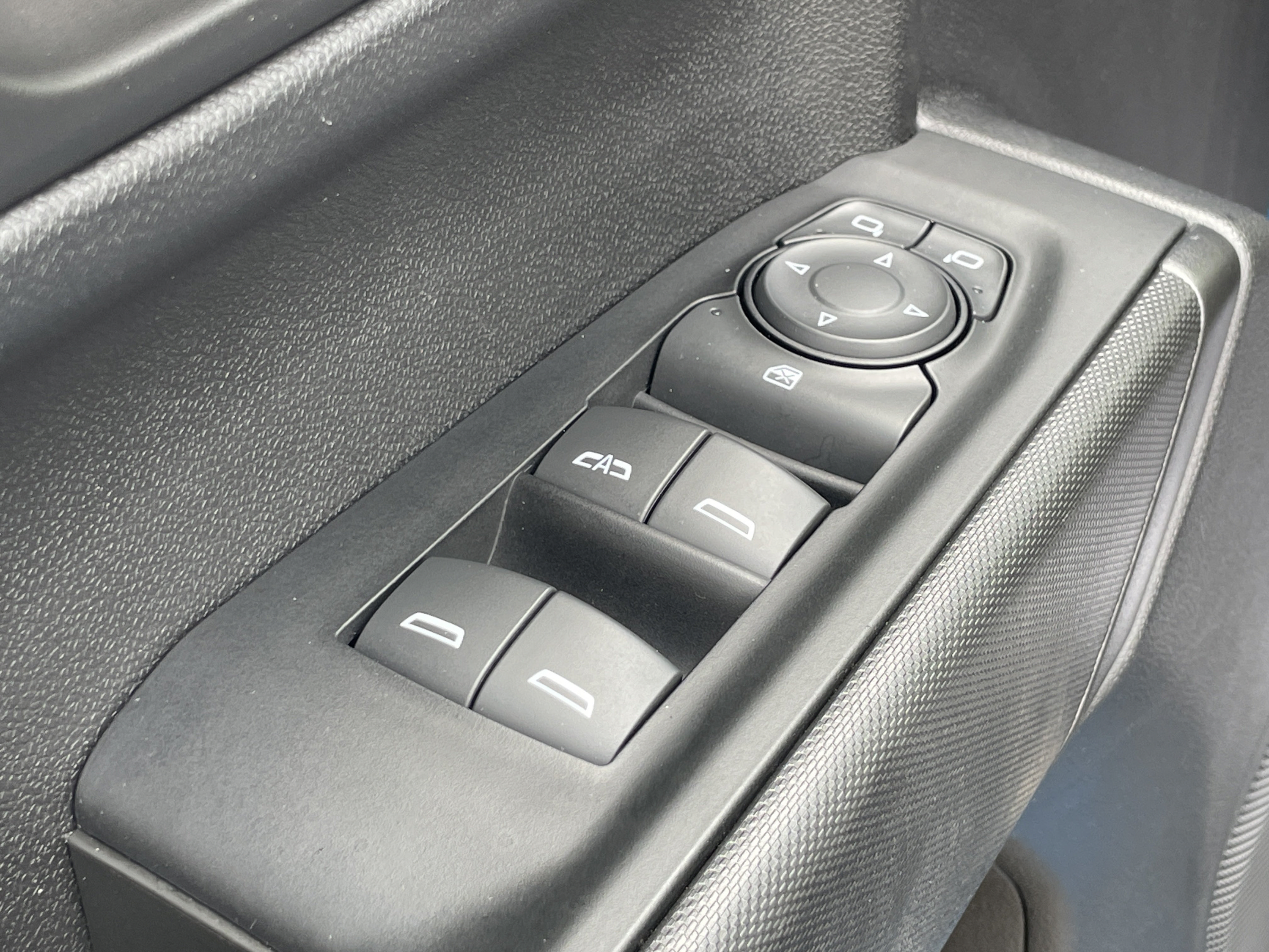 Used 2023 Chevrolet Silverado 1500 Custom w/ LPO, Dark Essentials Package AWD/4WD image 15
