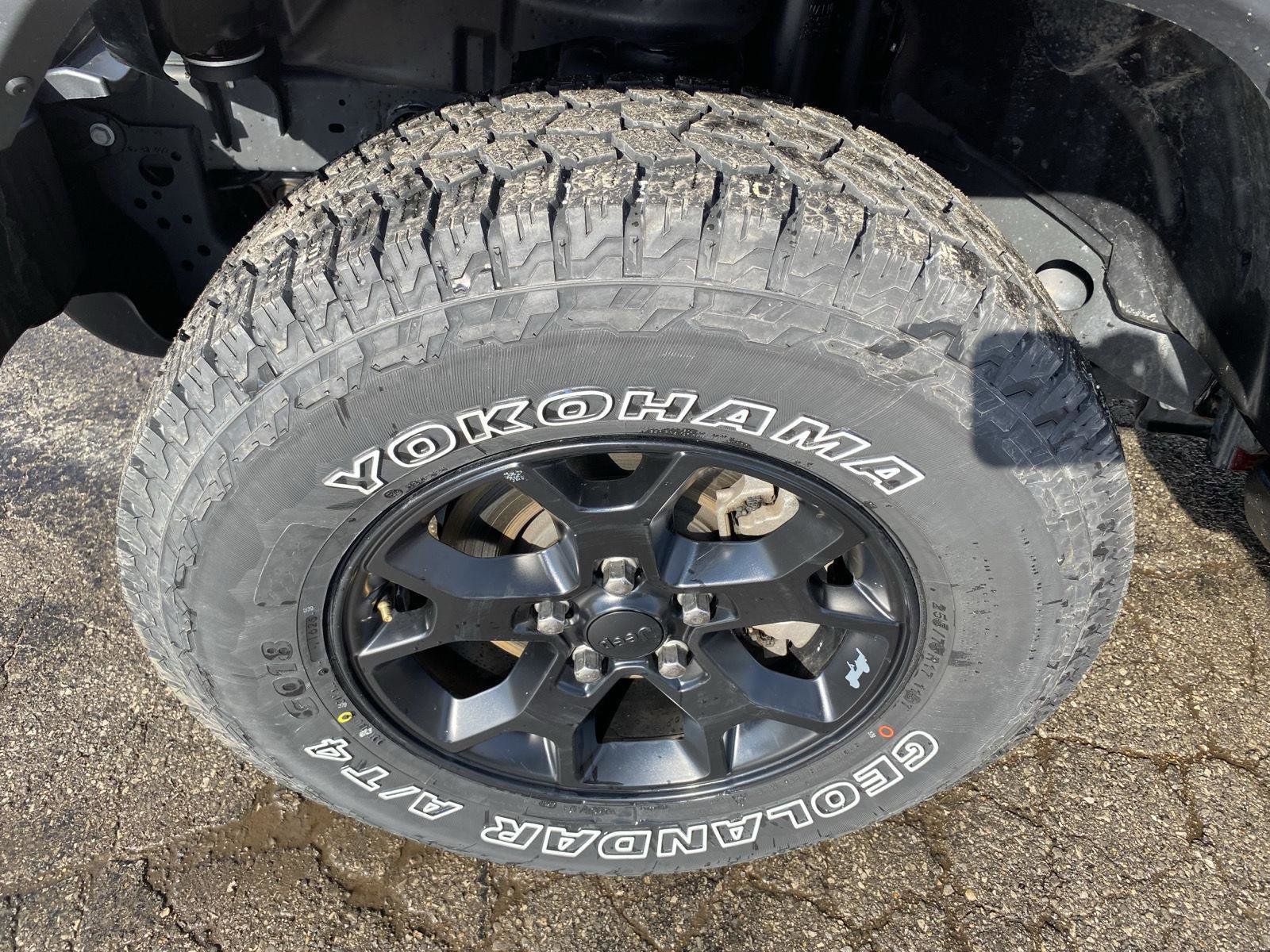 Used 2022 Jeep Wrangler Unlimited Sport image 31