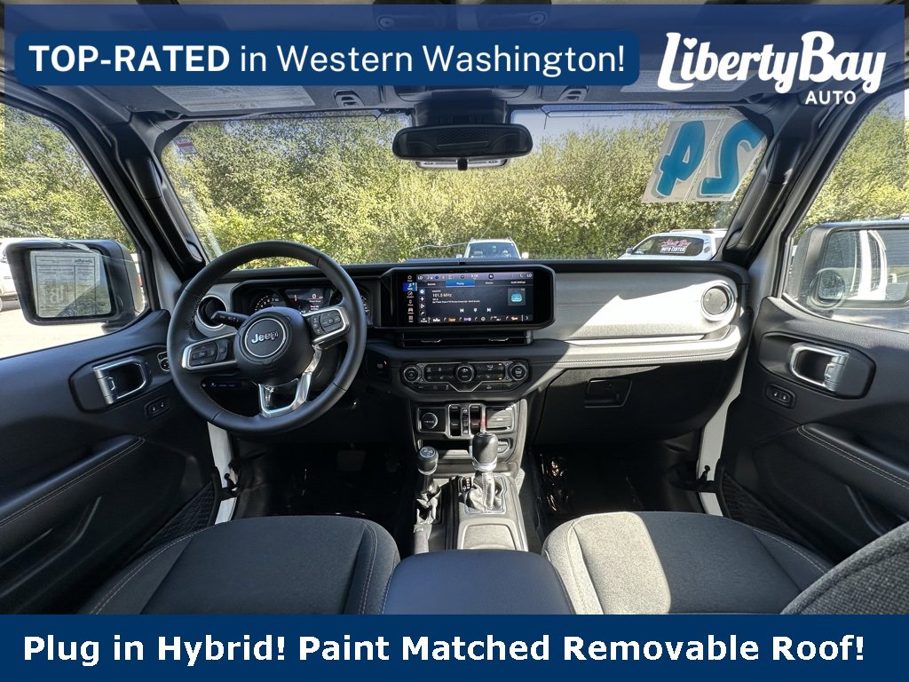 Used 2024 Jeep Wrangler Unlimited Sahara image 12