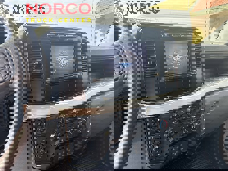 Used 2023 Ford F250 XL image 18