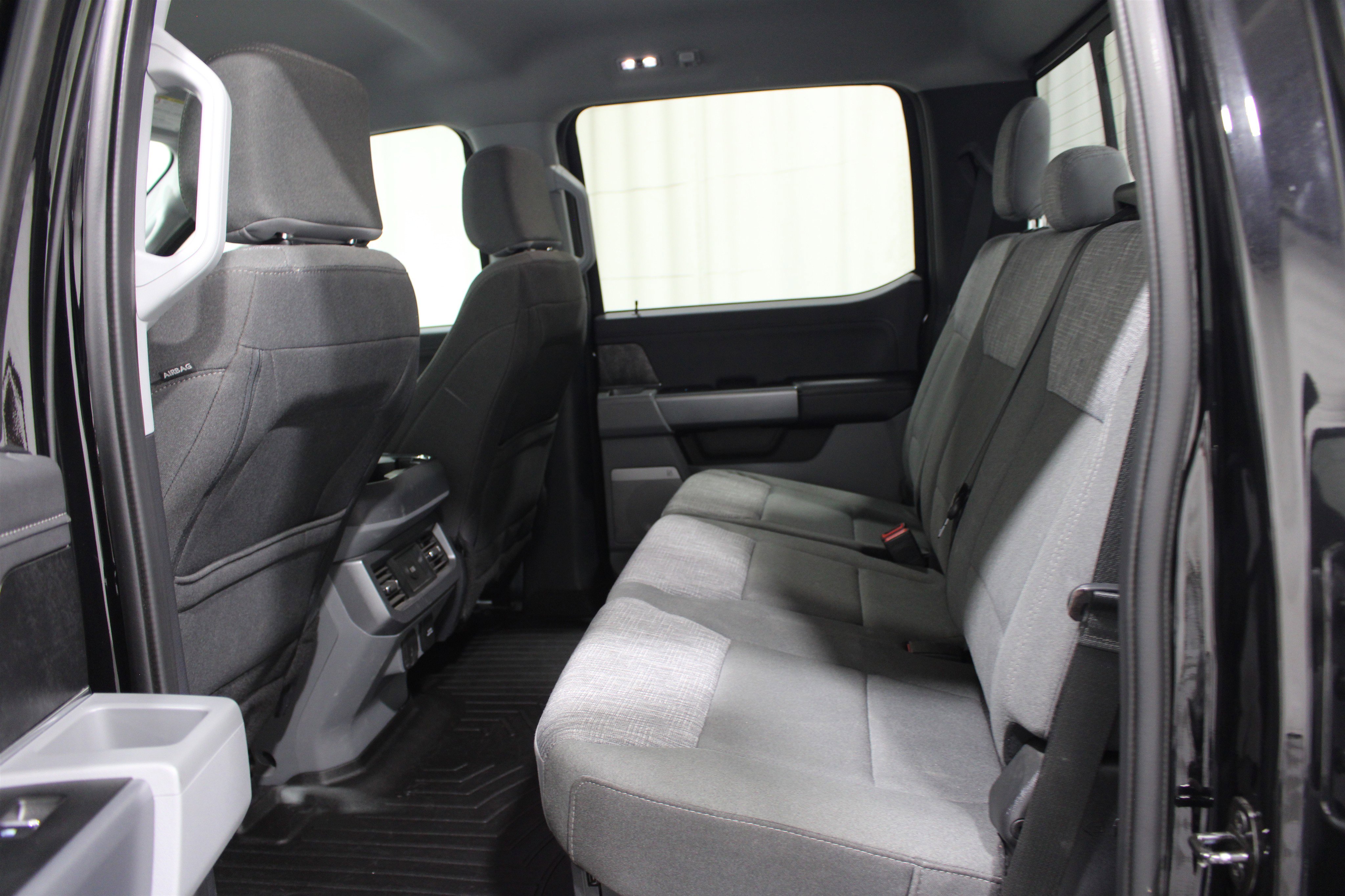 Used 2023 Ford F250 XLT w/ Tremor Off-Road Package image 21