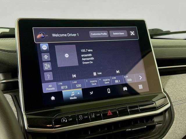 Used 2022 Jeep Compass Latitude image 14