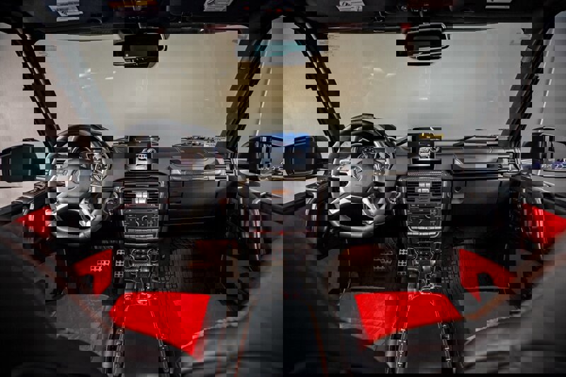 Used 2018 Mercedes-Benz G 550 Squared image 10