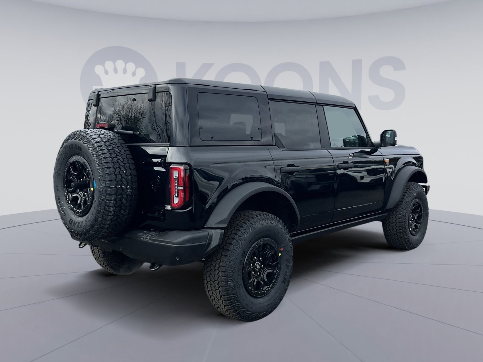New 2025 Ford Bronco Badlands image 7