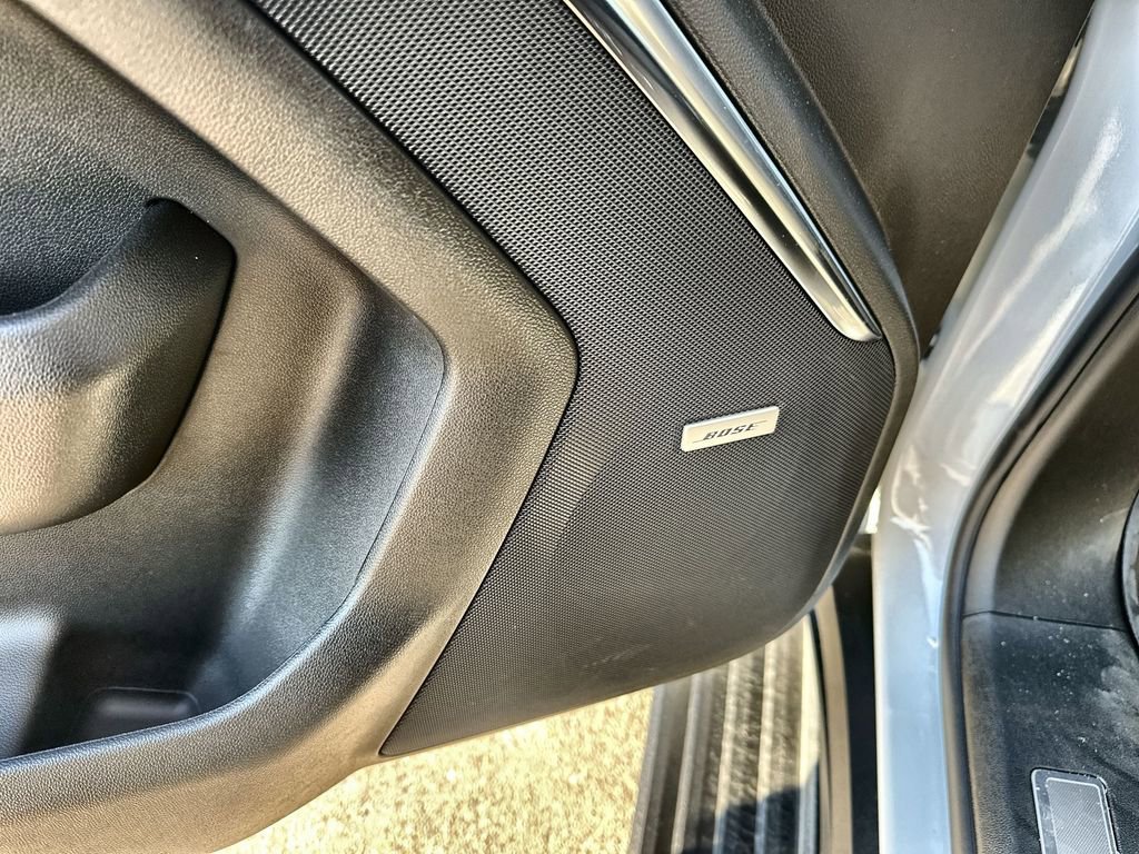 Used 2026 GMC Yukon XL Denali w/ Denali Reserve Package image 23