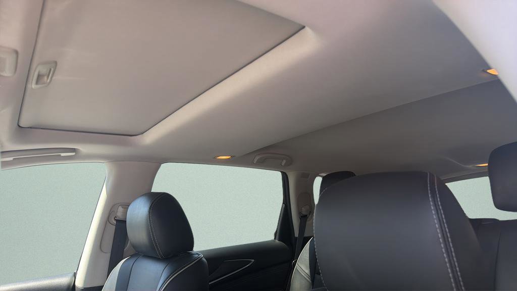 Used 2017 INFINITI QX60 Luxe w/ Premium Plus Package AWD/4WD image 46