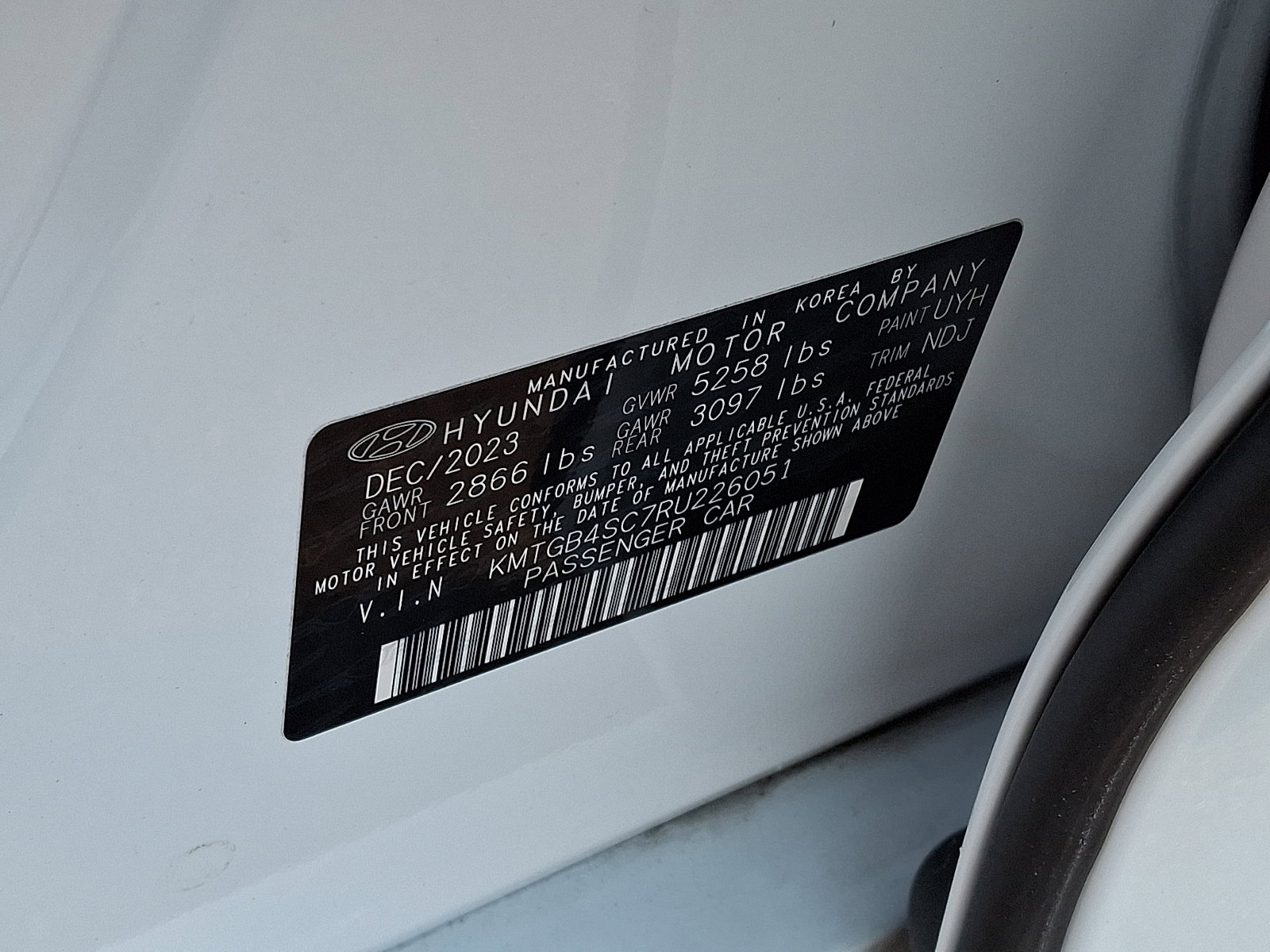 Certified 2024 Genesis G80 2.5T w/ Advanced Package image 29