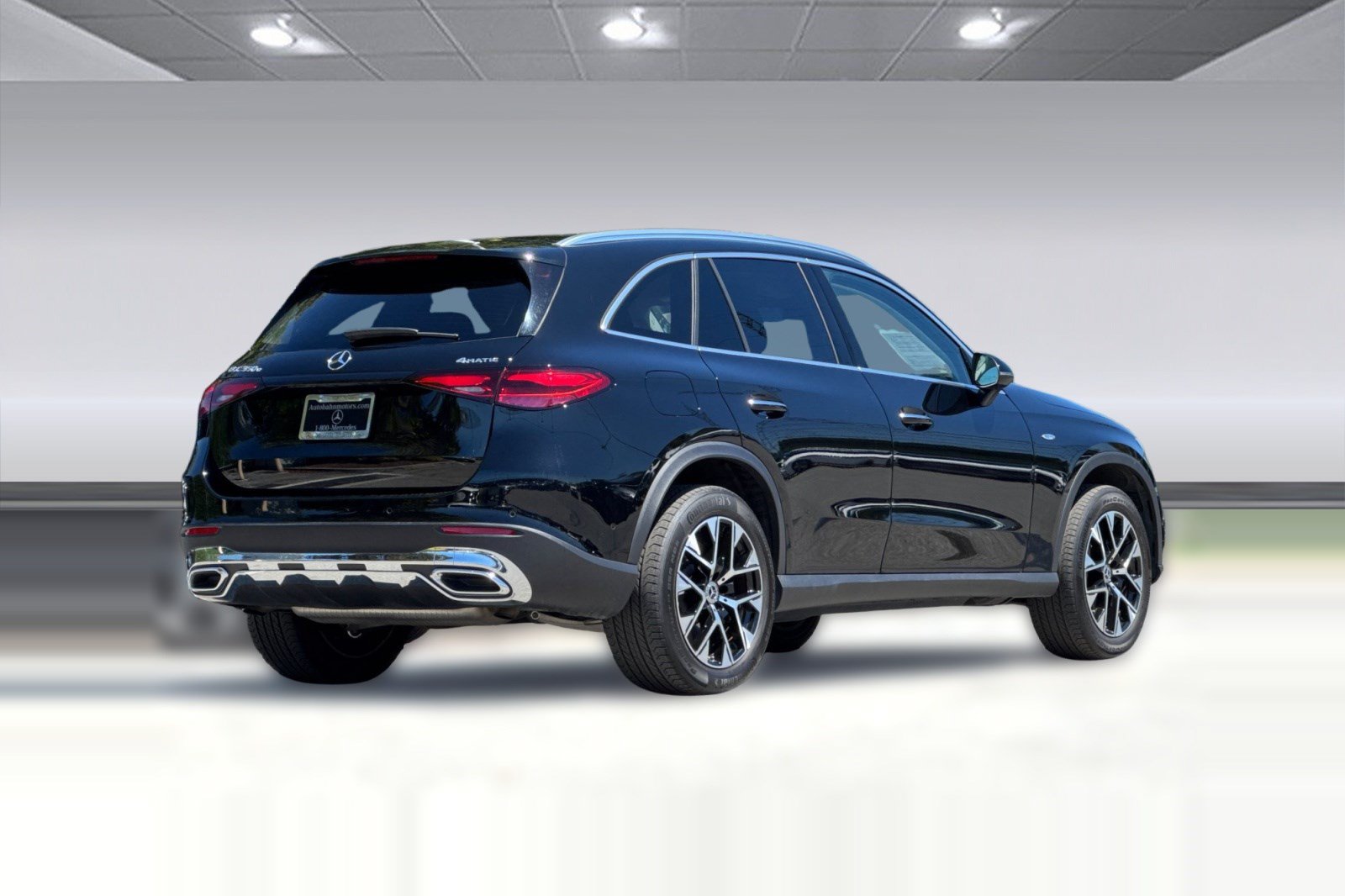 Used 2025 Mercedes-Benz GLC 350e 4MATIC image 9