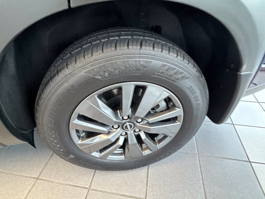 New 2026 Nissan Pathfinder SV w/ SV Premium Package AWD/4WD image 14