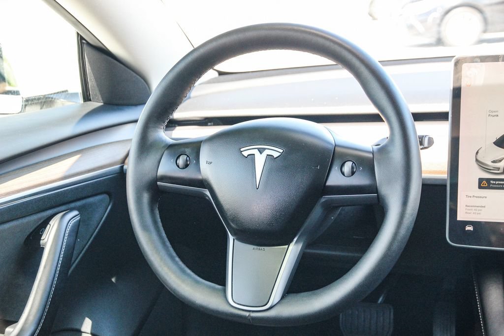 Used 2022 Tesla Model 3 Long Range AWD/4WD image 15
