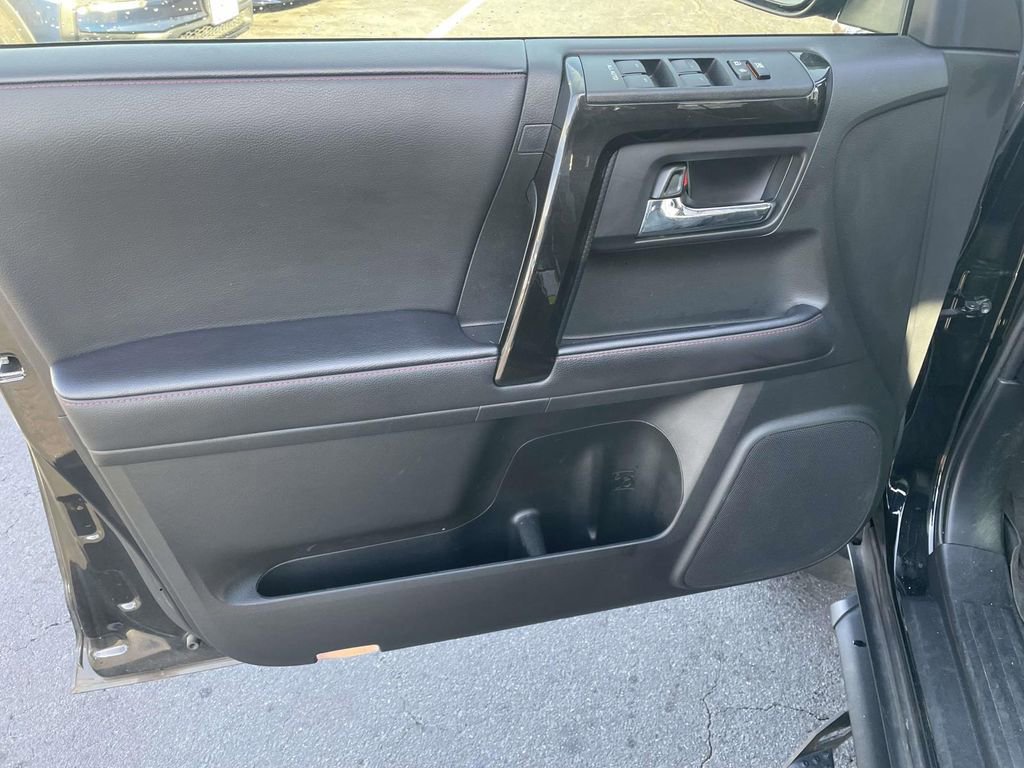 Used 2022 Toyota 4Runner TRD Off-Road Premium image 27