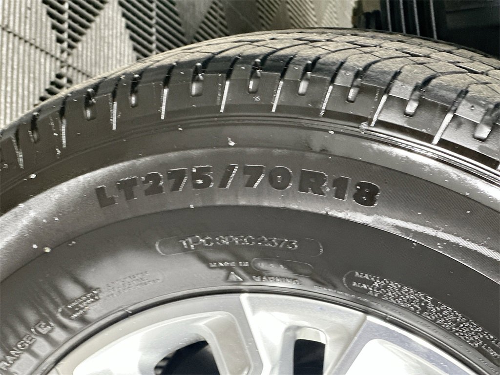 Used 2024 Chevrolet Silverado 3500 LTZ image 34