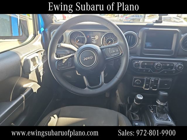 Used 2023 Jeep Gladiator Willys image 8