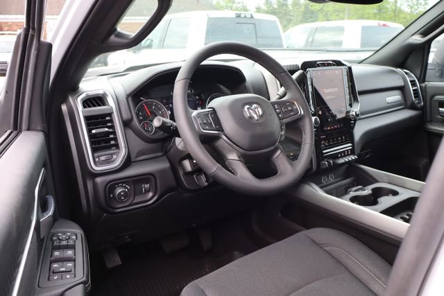 Used 2026 RAM 3500 Big Horn AWD/4WD image 18