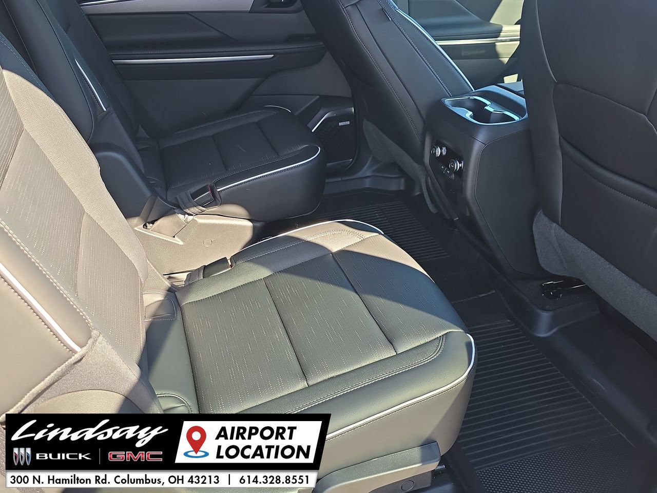 New 2026 Buick Enclave Sport Touring w/ Power Package AWD/4WD image 28