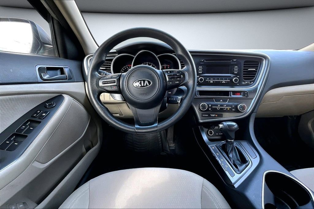 Used 2015 Kia Optima LX image 8