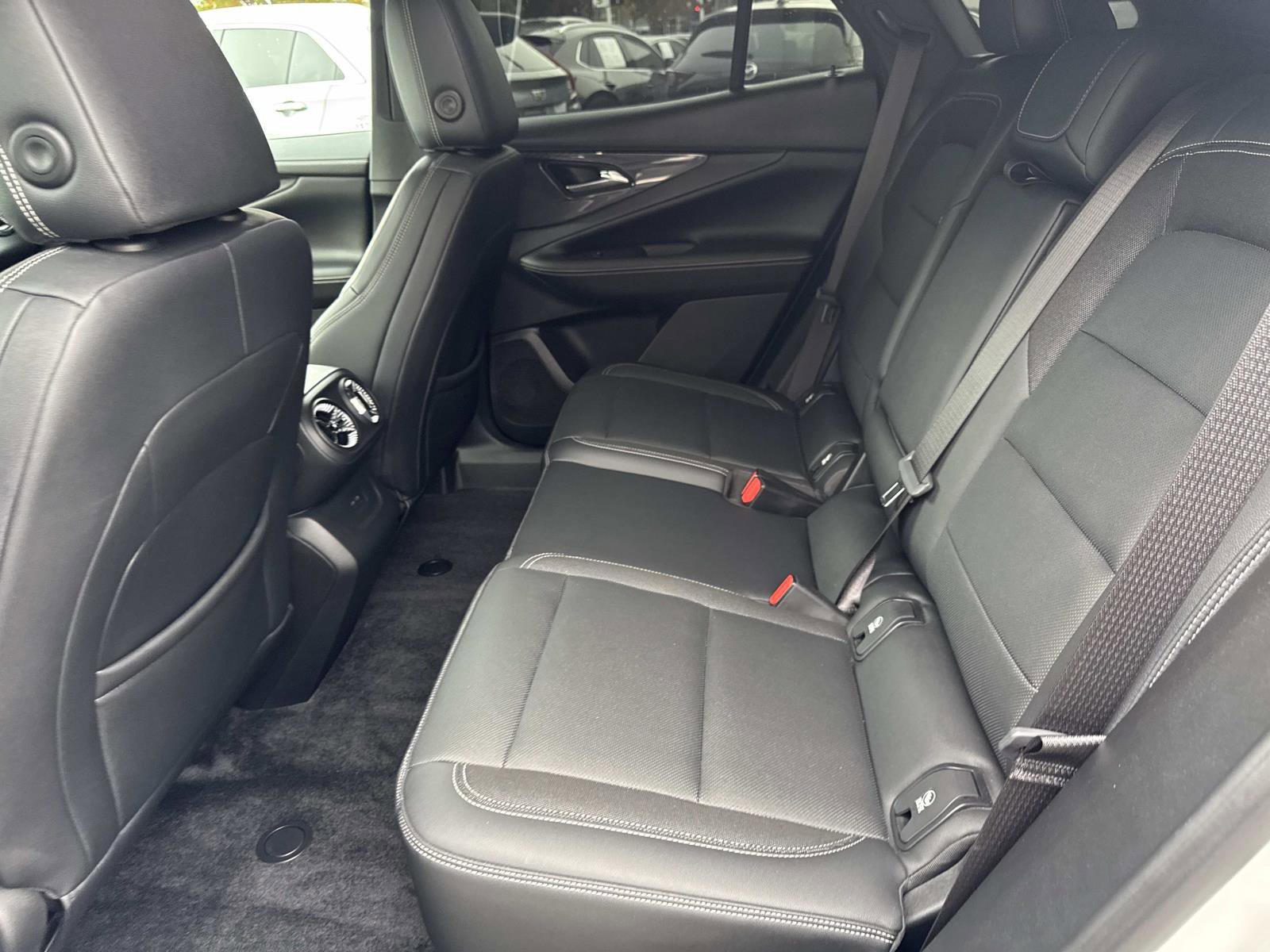 Used 2024 Chevrolet Blazer EV LT image 11