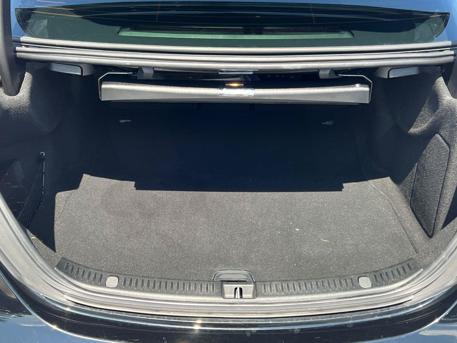 Used 2020 Mercedes-Benz E 350 Sedan image 18
