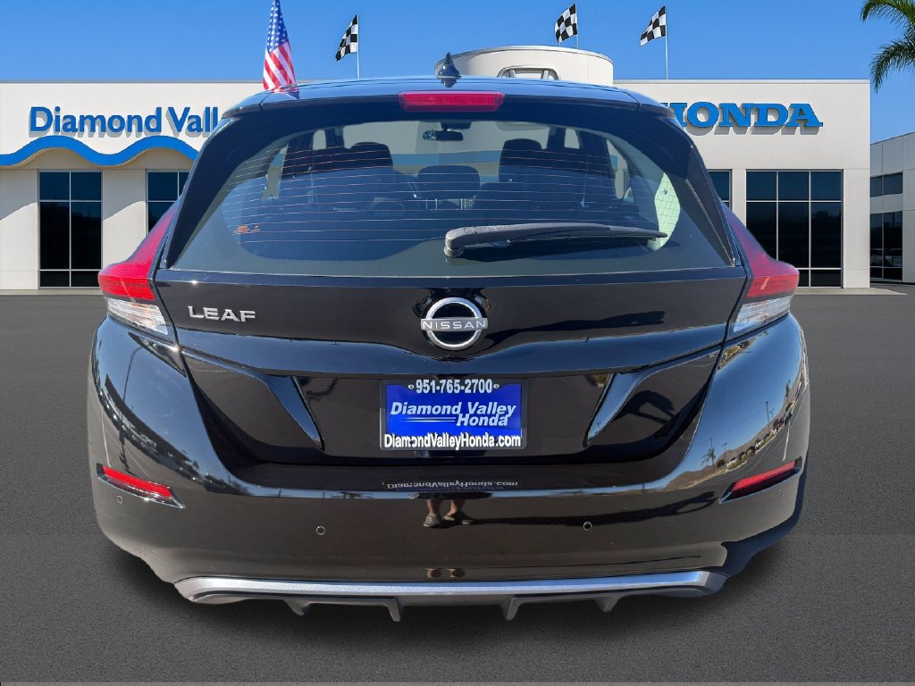 Used 2024 Nissan Leaf S FWD image 5