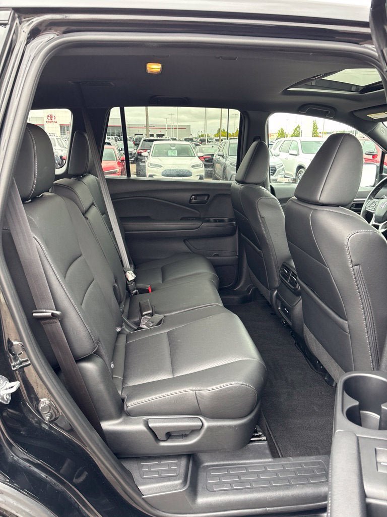 Used 2024 Honda Passport EX-L image 29