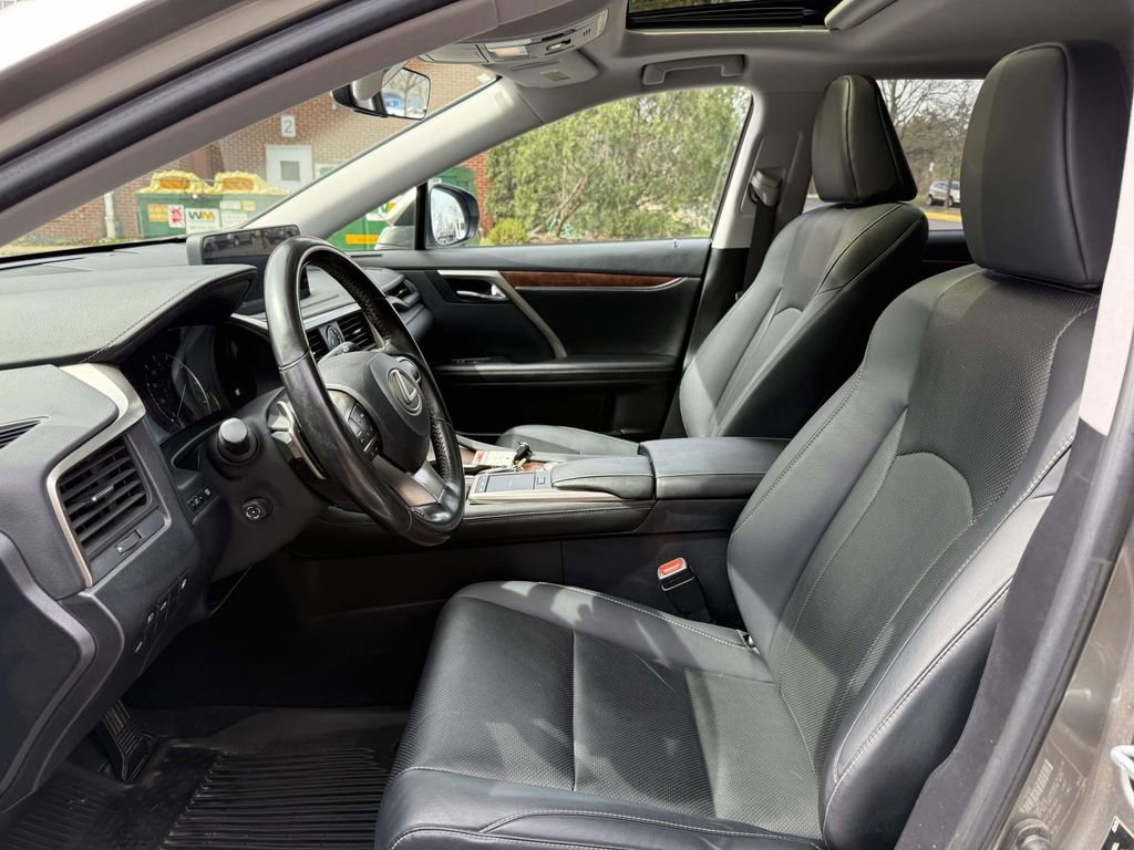 Used 2021 Lexus RX 450hL AWD w/ Premium Package image 12