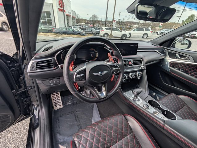 Used 2022 Genesis G70 3.3T w/ Sport Prestige Package image 10