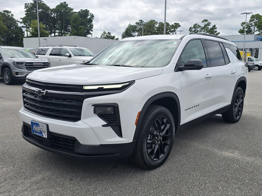 New 2026 Chevrolet Traverse LT w/ Midnight/Sport Edition image 7