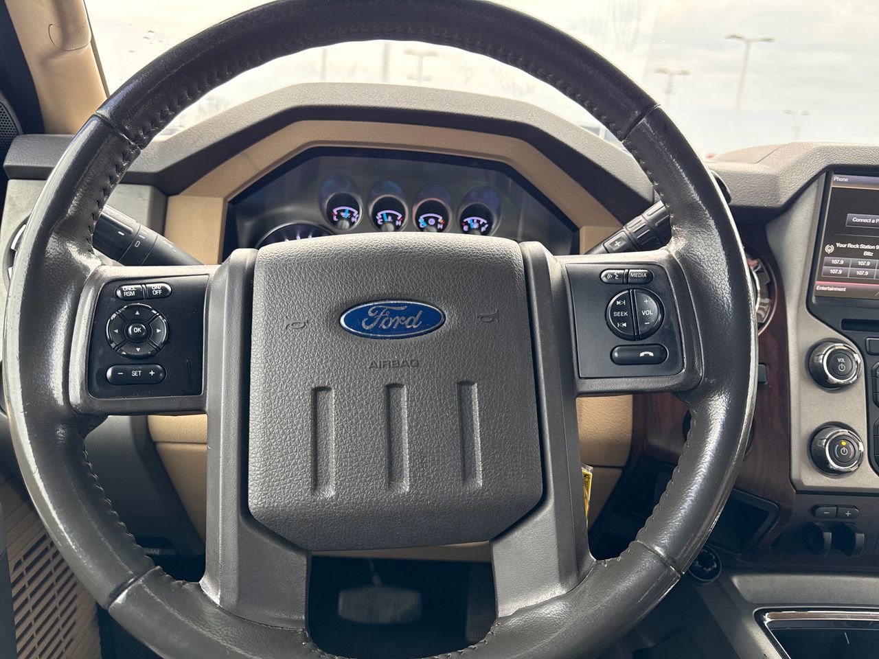 Used 2014 Ford F250 Lariat image 18