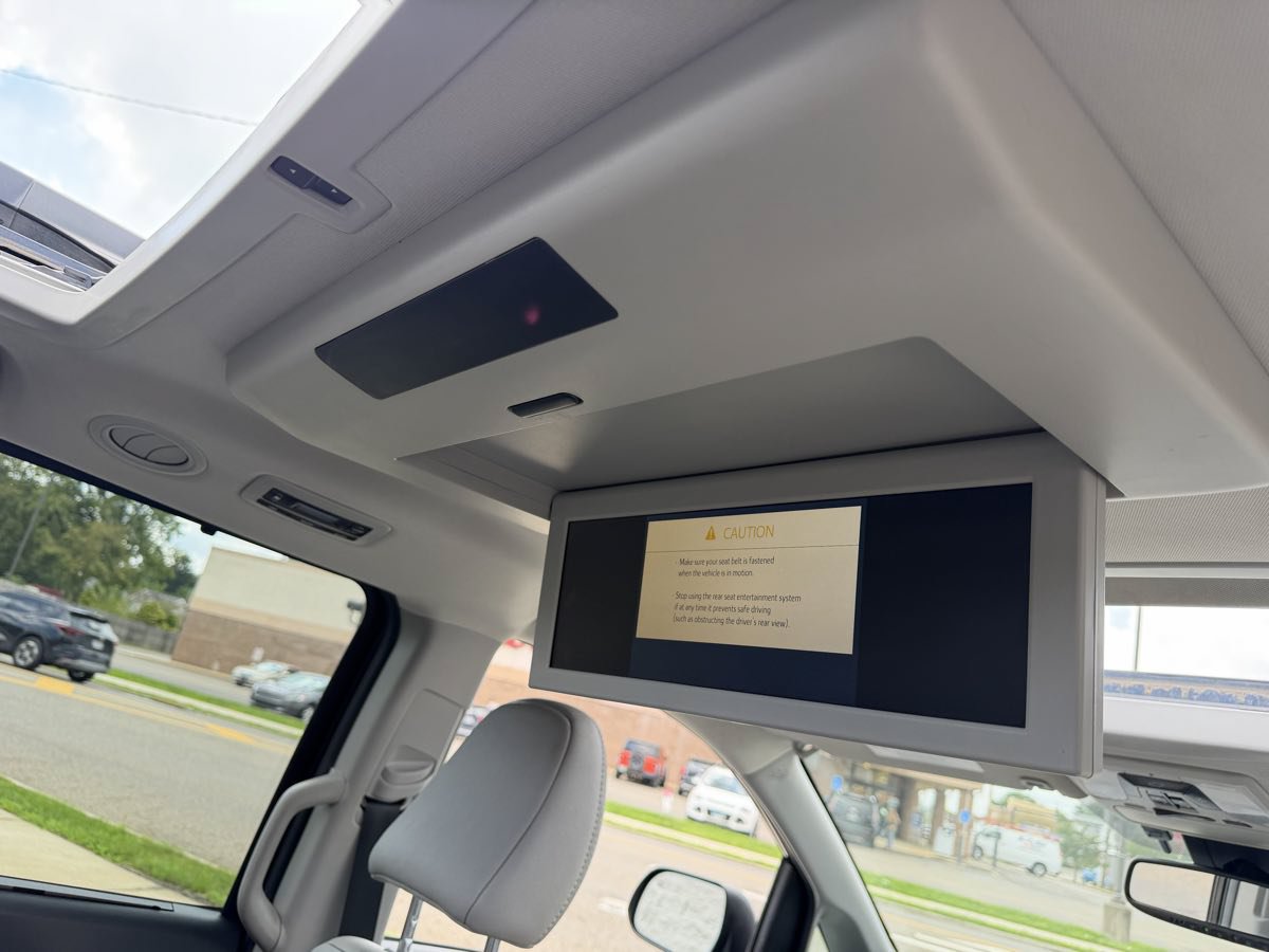 Used 2019 Toyota Sienna Limited Premium w/ Protection Package AWD/4WD image 20