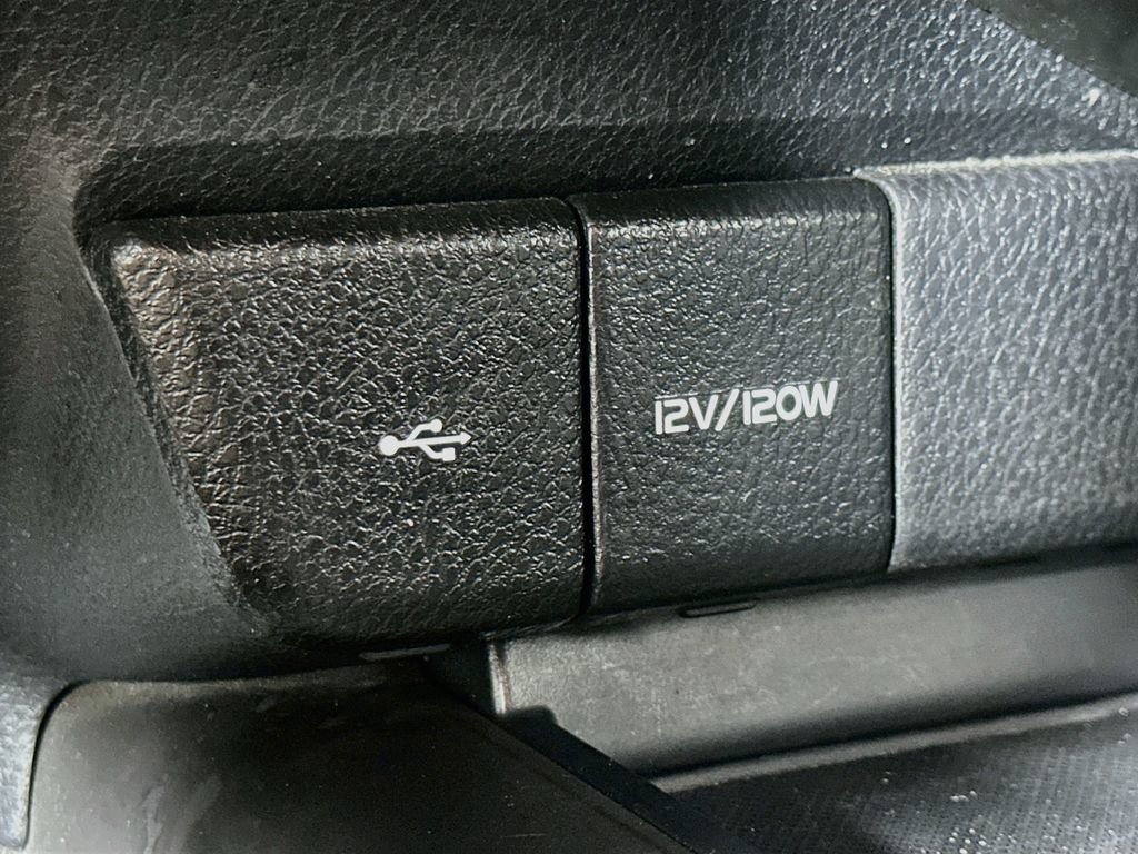 Used 2023 Toyota Camry SE FWD image 29