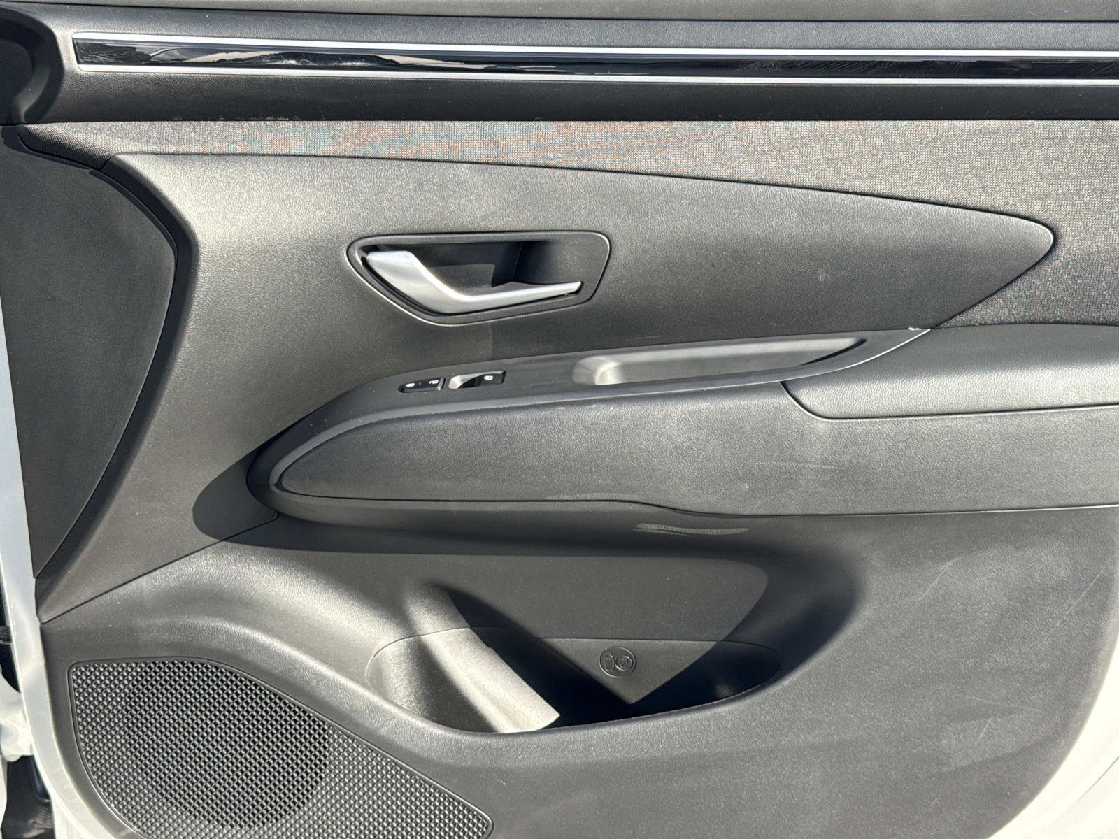 Used 2023 Hyundai Tucson SEL w/ Convenience Package image 18