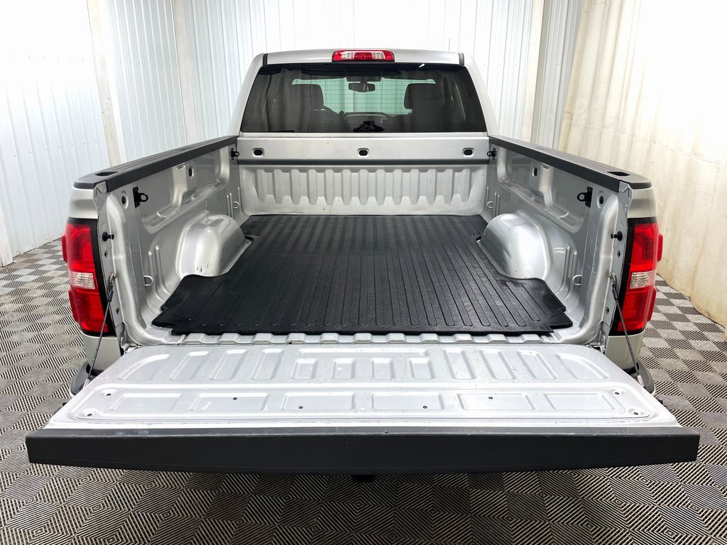 Used 2015 GMC Sierra 1500 SLE w/ SLE Value Package image 41