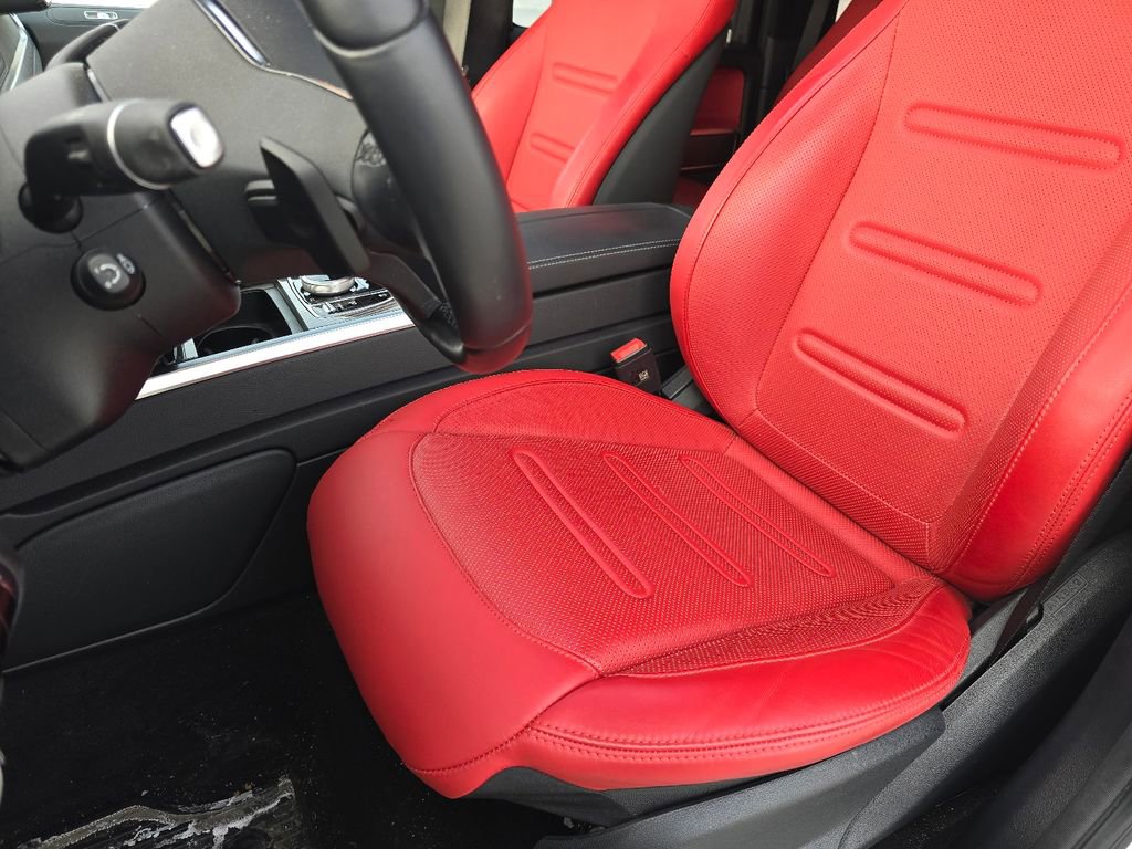 Used 2024 Mercedes-Benz G 550 image 24