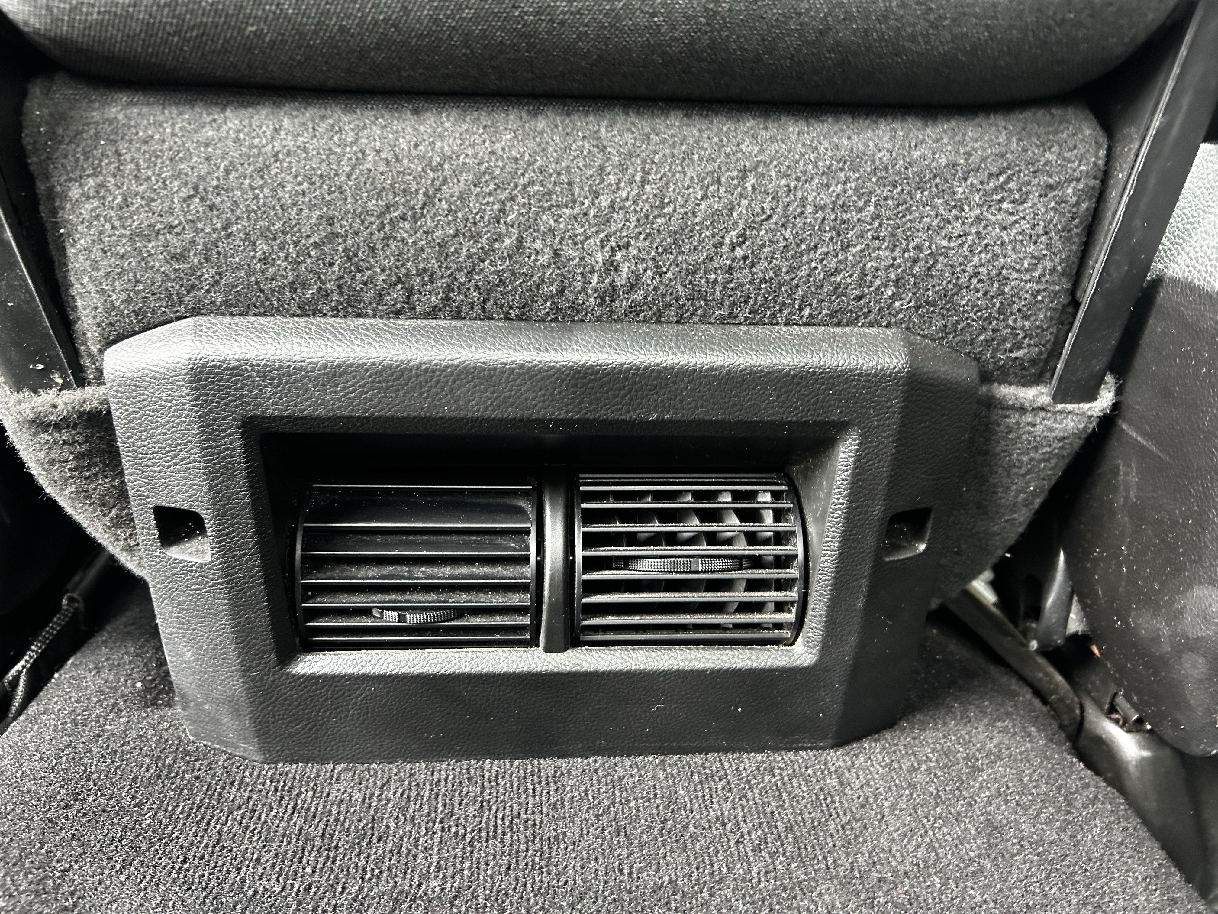 Used 2024 RAM 1500 Warlock AWD/4WD image 23