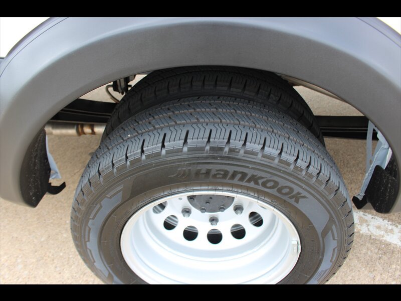 Used 2026 Ford Transit 350 XL RWD image 37
