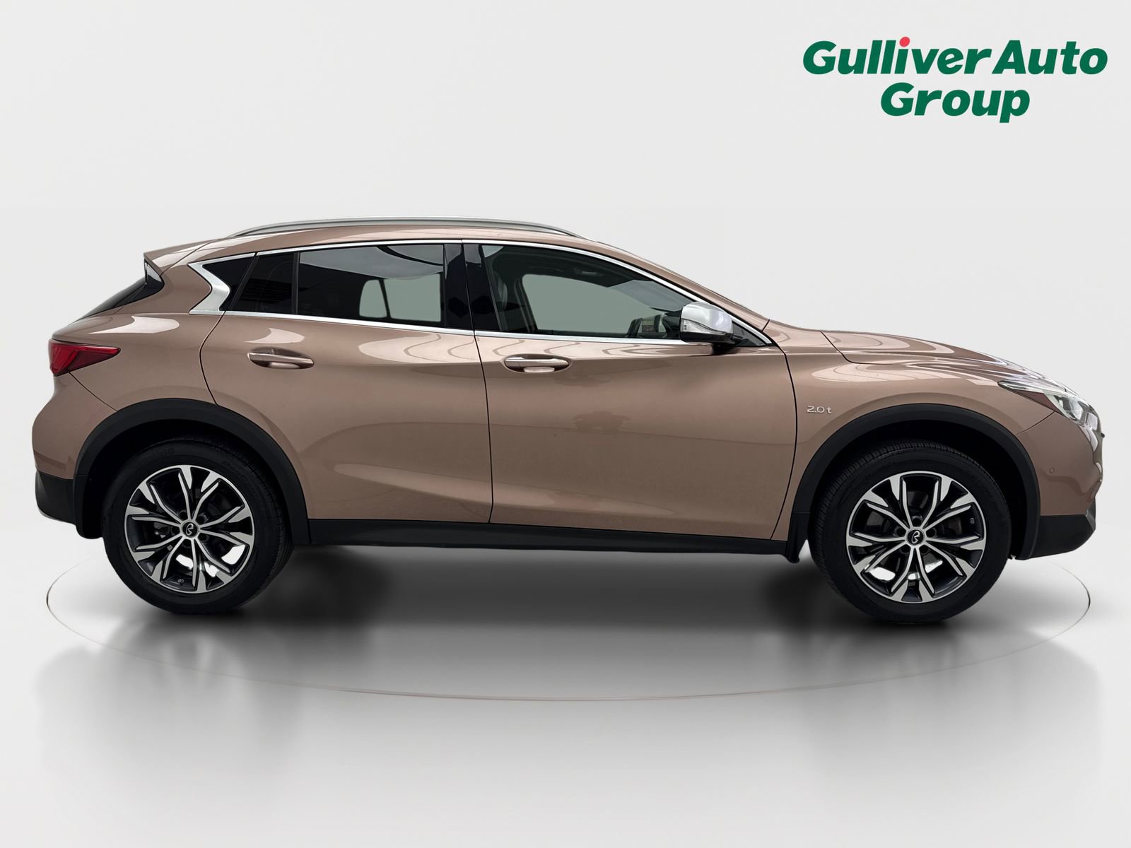 Used 2018 INFINITI QX30 Premium w/ Navigation Package AWD/4WD image 10