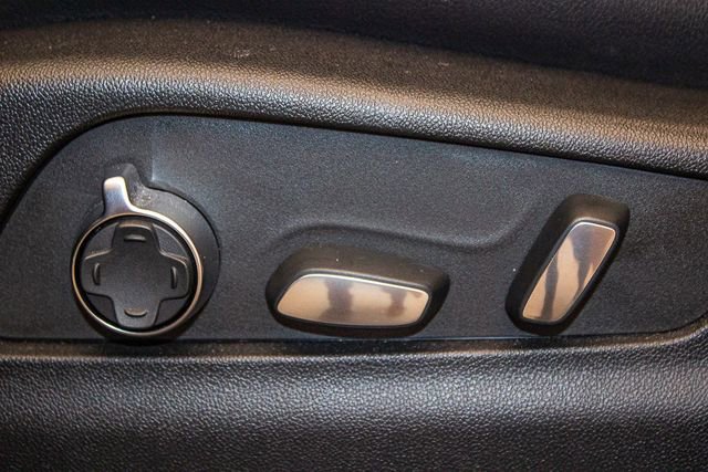 Used 2023 Cadillac XT4 Sport w/ Enhanced Visibility Package image 21