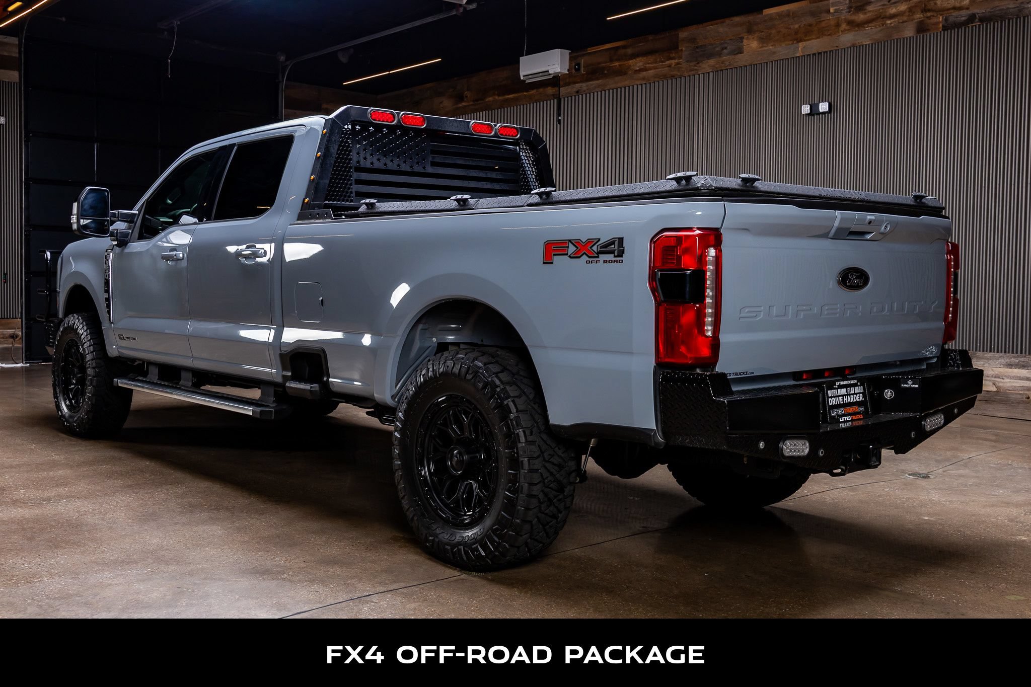 Used 2025 Ford F350 Lariat w/ FX4 Off-Road Package AWD/4WD image 7