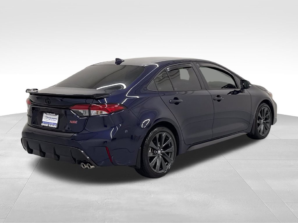 Used 2025 Toyota Corolla XSE FWD image 7