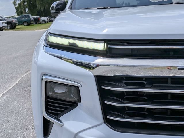 New 2027 Chevrolet Traverse LT w/ Driver Confidence Package FWD image 10