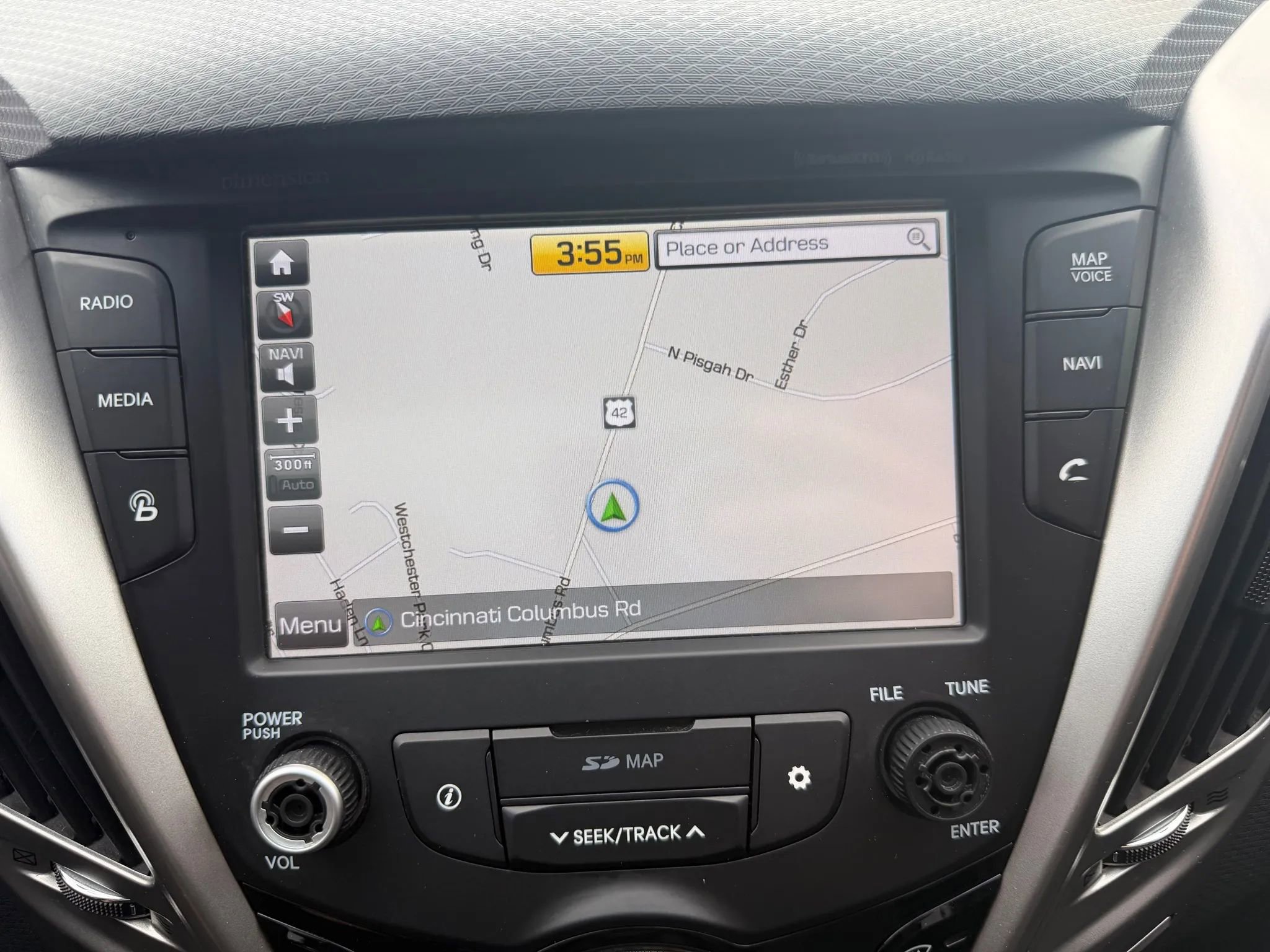 Used 2016 Hyundai Veloster w/ Option Group 03 FWD image 17