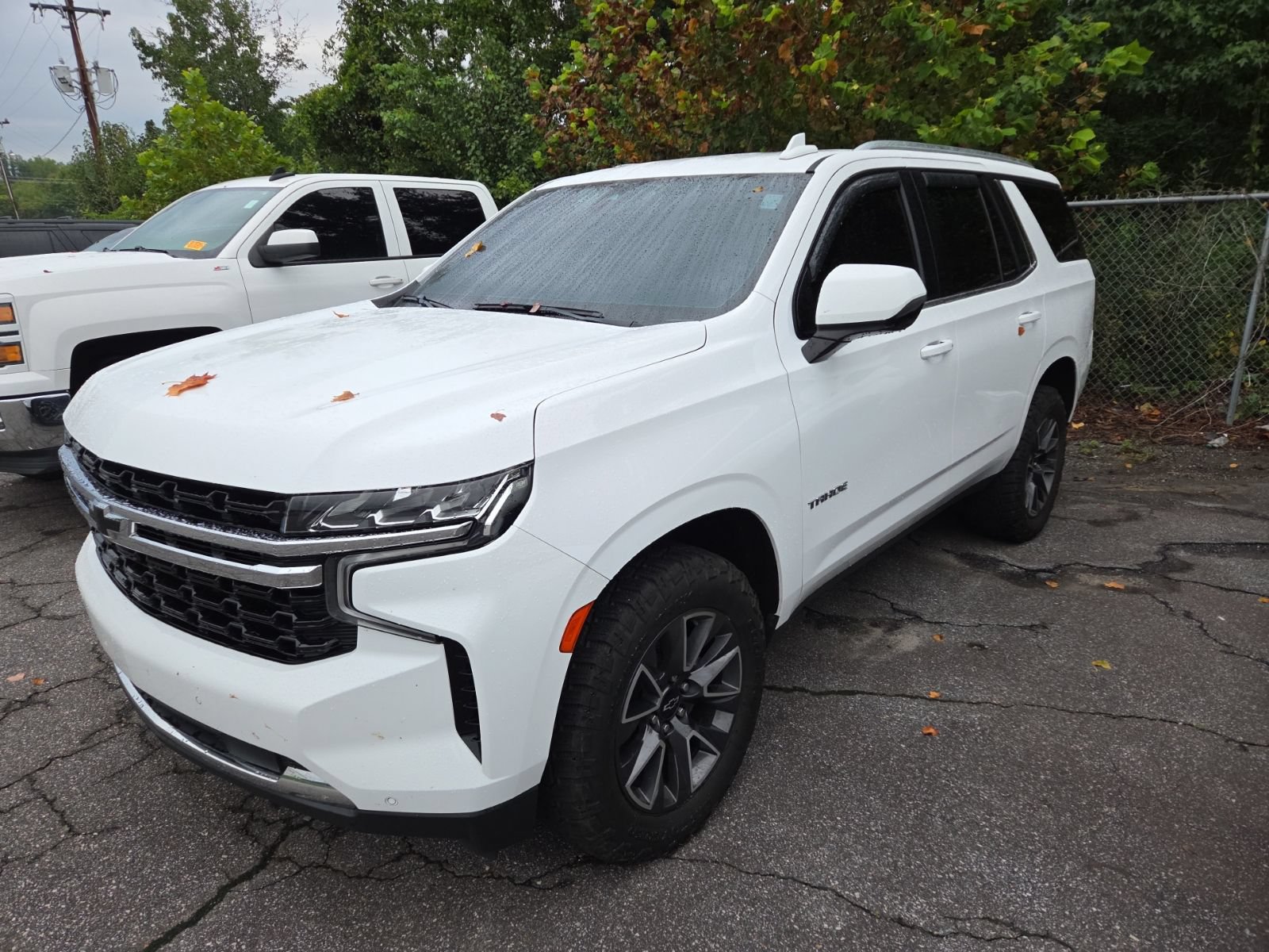 Used 2022 Chevrolet Tahoe LS AWD/4WD image 2