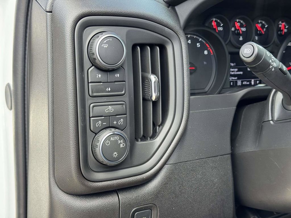 New 2026 Chevrolet Silverado 2500 Custom w/ Snow Plow Prep/Camper Package image 10