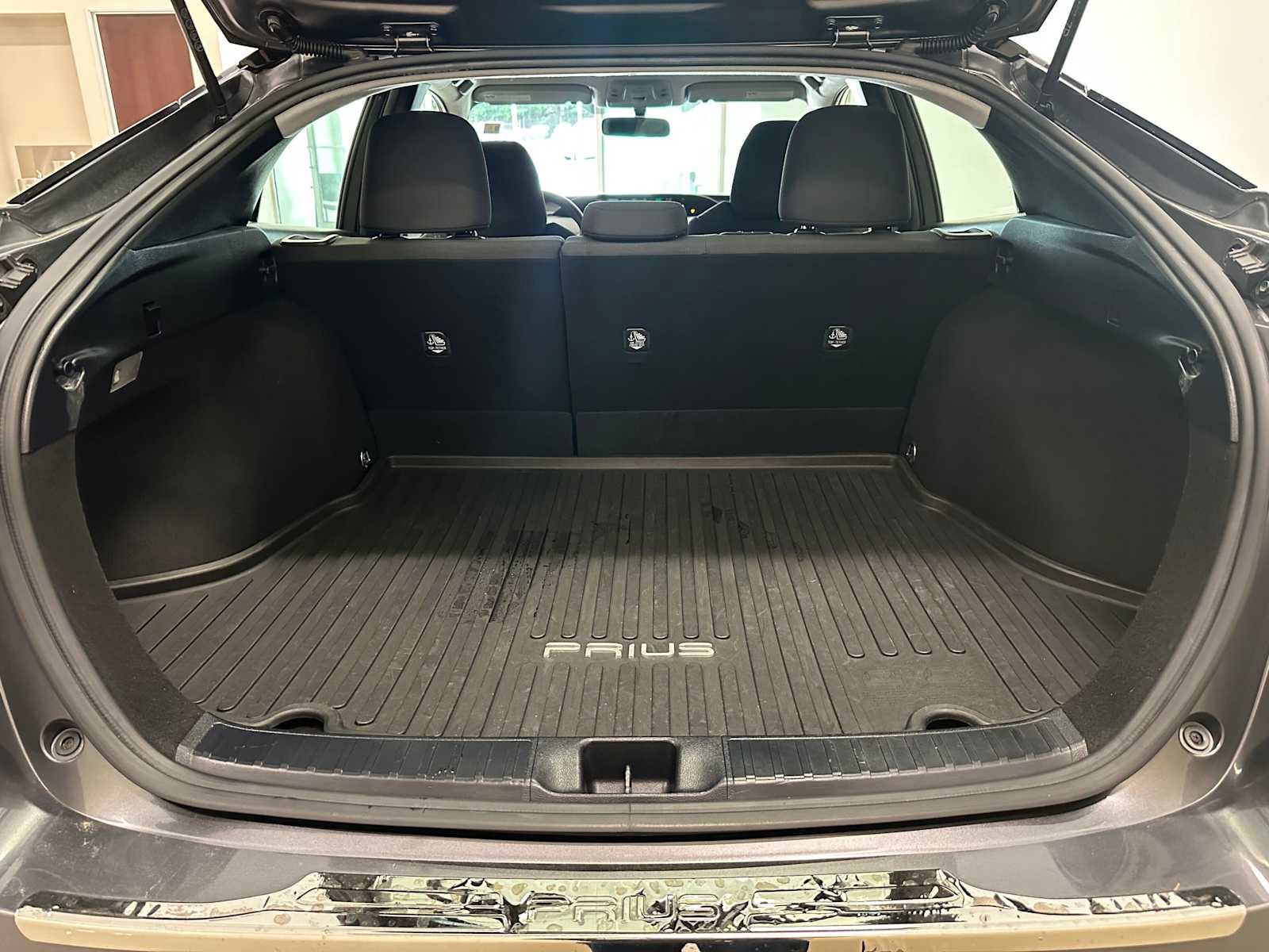 Used 2016 Toyota Prius Two image 28