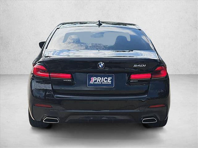 Used 2023 BMW 540i w/ M Sport Package RWD image 7