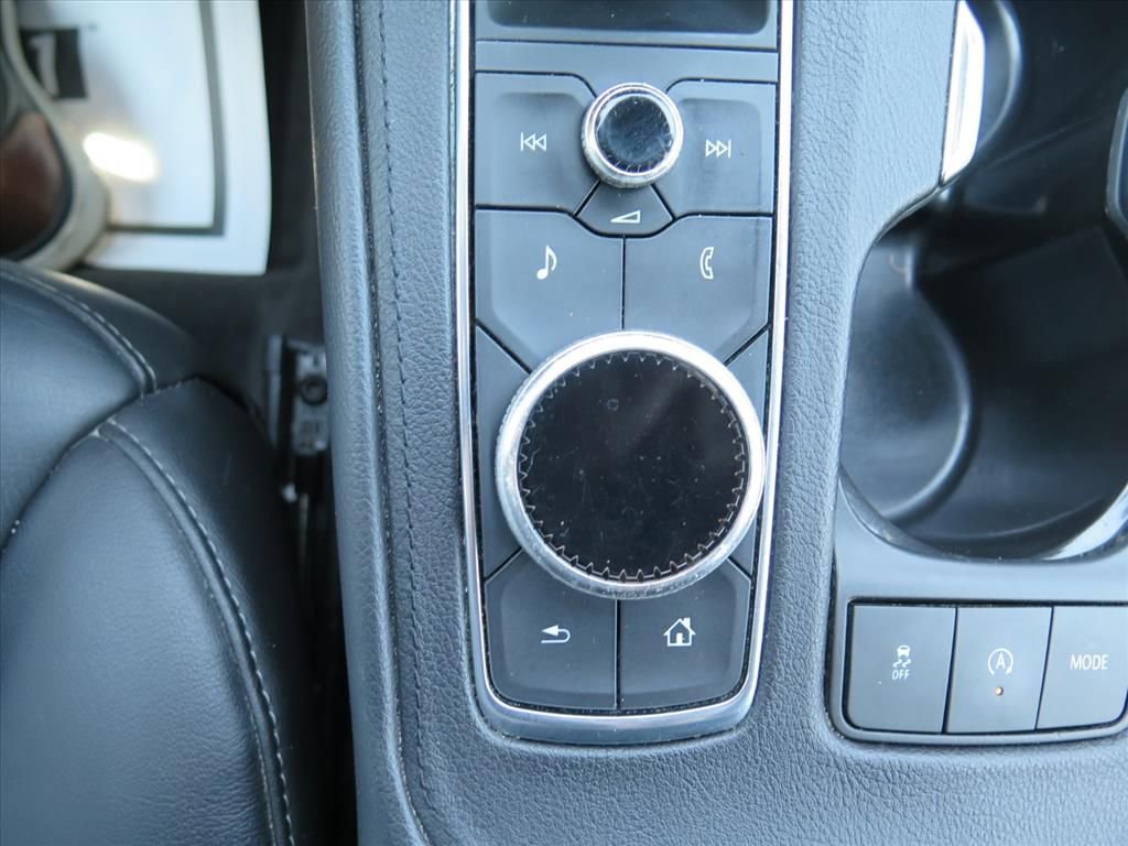 Used 2020 Cadillac XT4 Premium Luxury FWD image 15